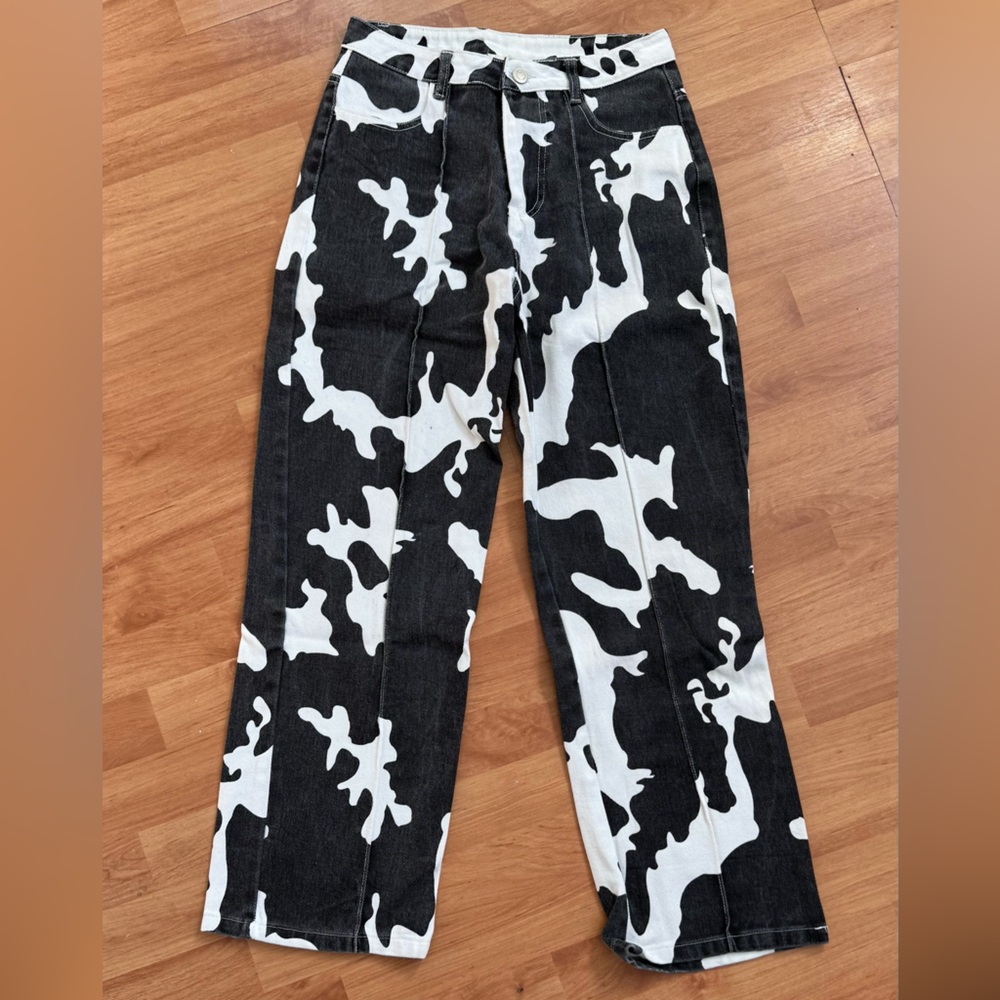Et Clet Black & White Cow Print Jeans – Size M